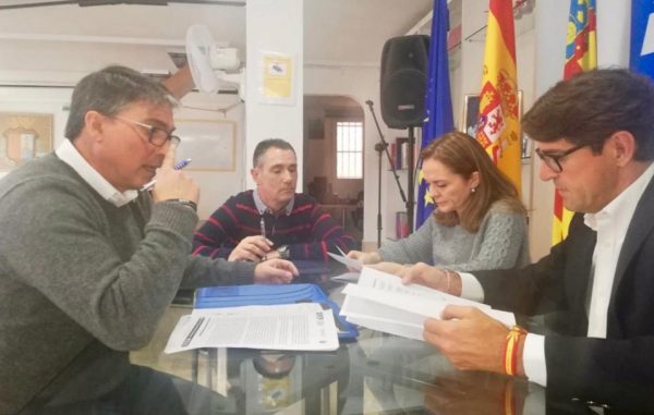 El PP pide al Gobierno reconocer como agentes de la autoridad a los funcionarios de prisiones y mejorar su situación salarial
