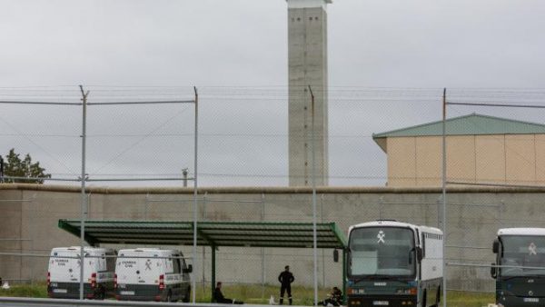 Los funcionarios de prisiones se quedan fuera del reparto de táser: “Nos daría más seguridad a nosotros y a los presos”