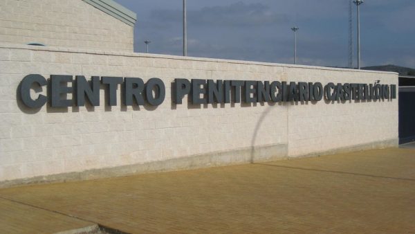 La cárcel de Albocásser suspende las vacaciones a los funcionarios de vigilancia ante los contagios de coronavirus