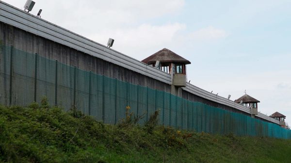 Un interno de la cárcel de Monterroso golpea a otro reo y a un funcionario en la cabeza